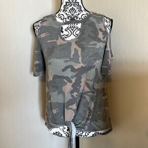 Cold shoulder Camo top